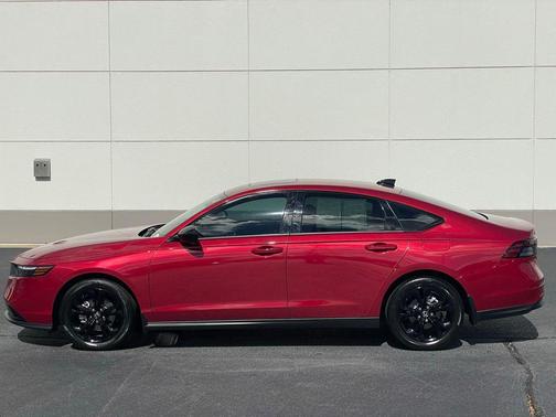 2025 Honda Accord Sport SE 1.5T