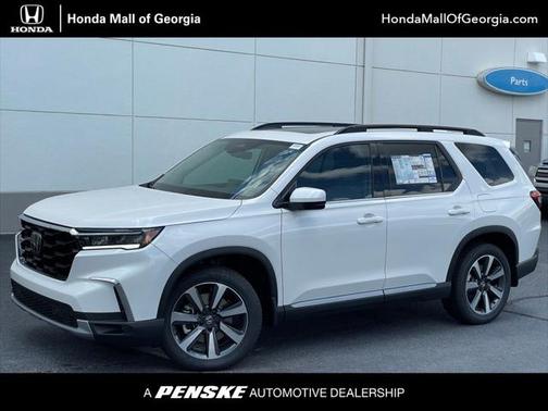 2025 Honda Pilot Touring 8-Passenger