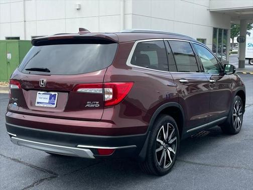 2022 Honda Pilot AWD Elite