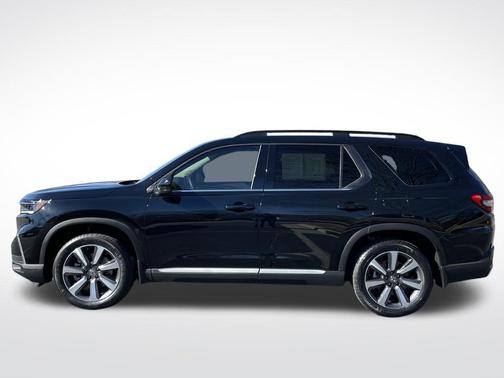 2024 Honda Pilot Touring 8-Passenger