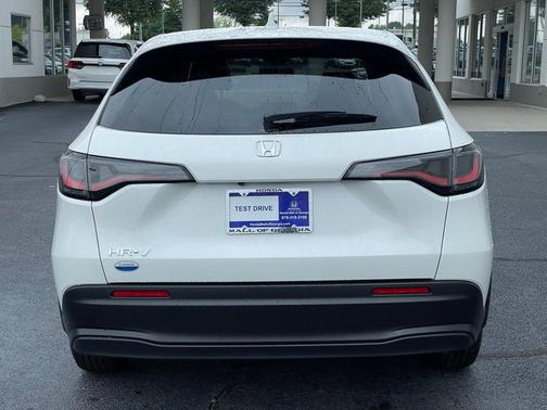 2026 Honda HR-V LX