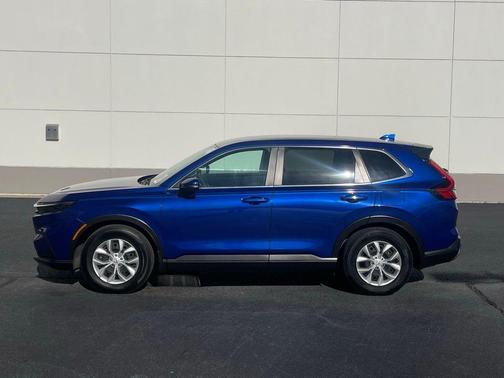 2025 Honda CR-V LX 2WD