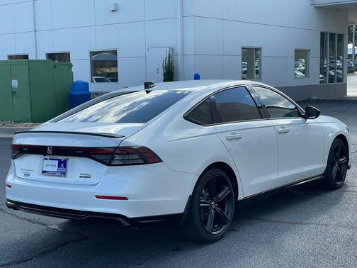 2025 Honda Accord Hybrid Base