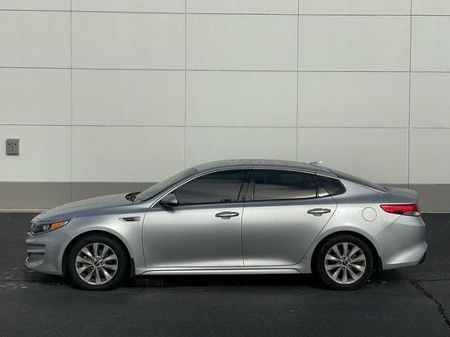 2018 Kia Optima EX