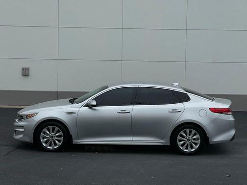 2018 Kia Optima EX