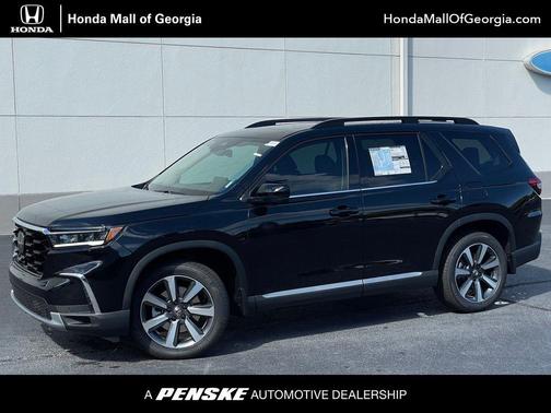2025 Honda Pilot Touring 8-Passenger