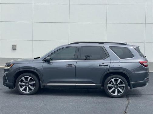 2023 Honda Pilot AWD Elite