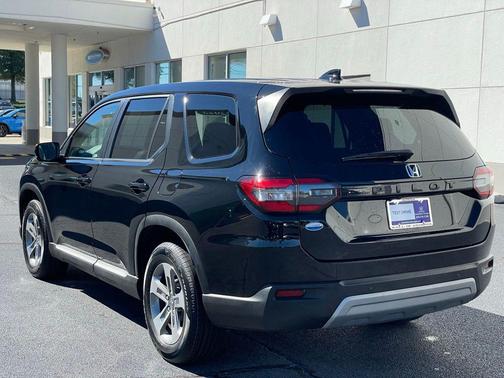 2023 Honda Pilot 2WD EX-L 7 Passenger