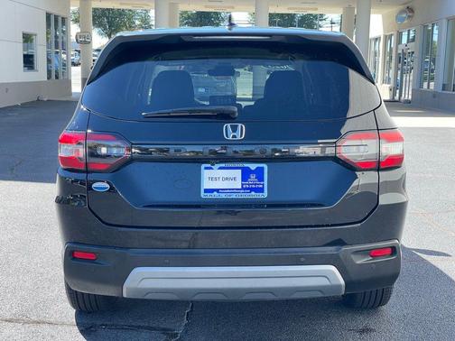 2023 Honda Pilot 2WD EX-L 7 Passenger