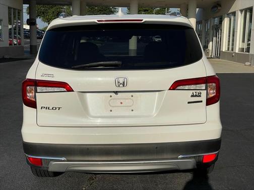 2020 Honda Pilot Touring 8-Passenger