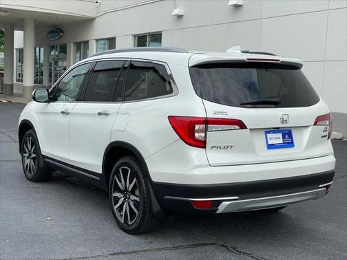 2020 Honda Pilot Touring 8-Passenger