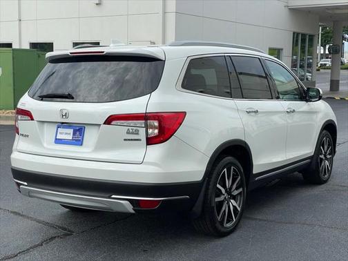 2020 Honda Pilot Touring 8-Passenger
