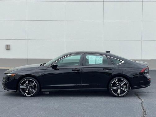 2023 Honda Accord Hybrid Base