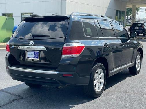 2012 Toyota Highlander SE