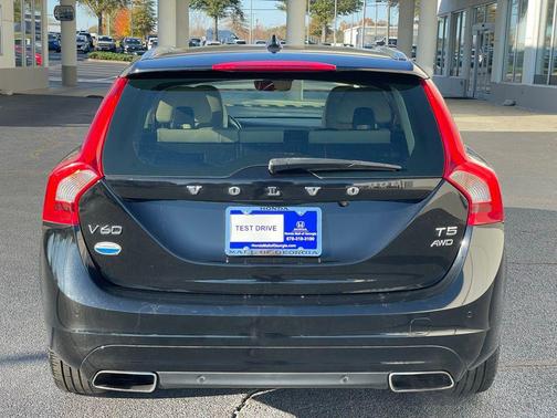 2016 Volvo V60 T5 Premier