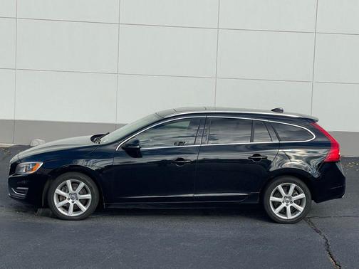 2016 Volvo V60 T5 Premier
