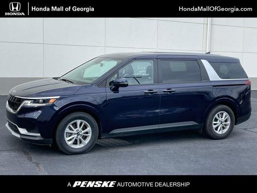 2023 Kia Carnival LX