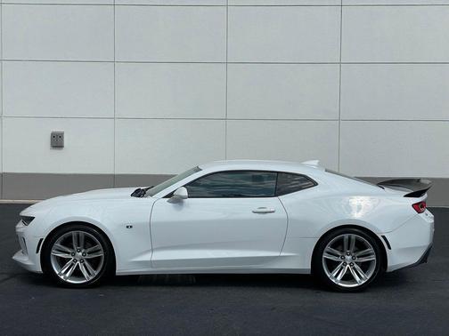 2017 Chevrolet Camaro 1LT