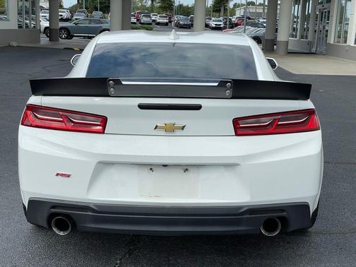 2017 Chevrolet Camaro 1LT