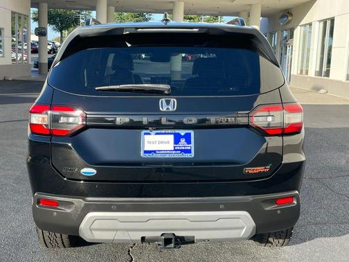 2023 Honda Pilot AWD TrailSport