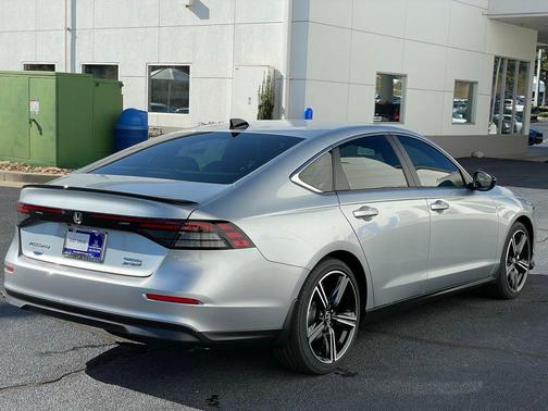 2025 Honda Accord Hybrid Base