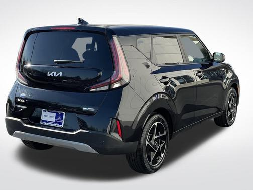 2023 Kia Soul EX