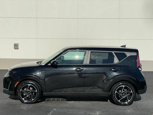 2023 Kia Soul EX