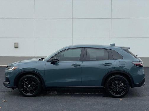 2026 Honda HR-V 2WD Sport