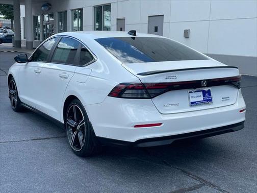2023 Honda Accord Hybrid Base