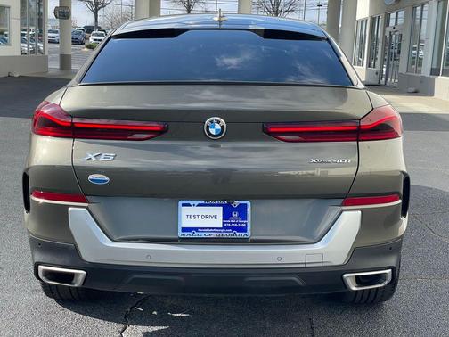 2023 BMW X6 xDrive40i