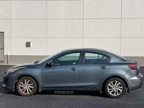 2012 Mazda Mazda3 i Touring