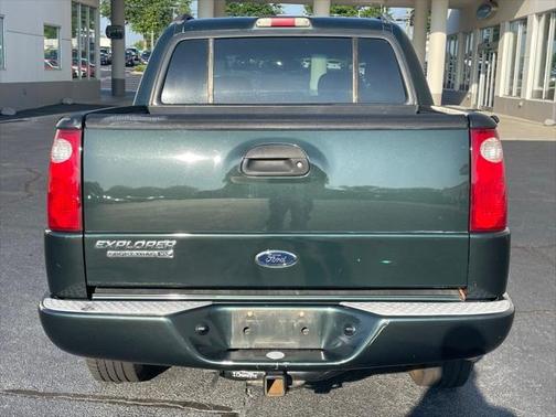 2004 Ford Explorer Sport Trac XLS