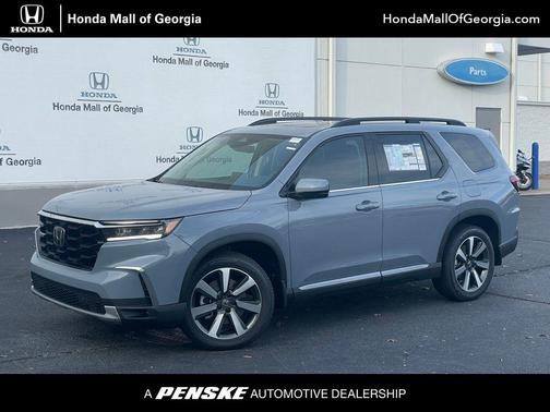 2025 Honda Pilot Touring 8-Passenger