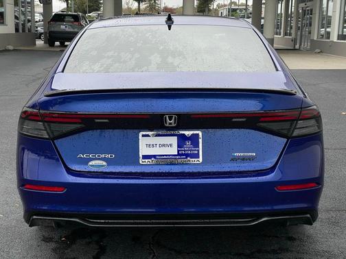 2025 Honda Accord Hybrid Base