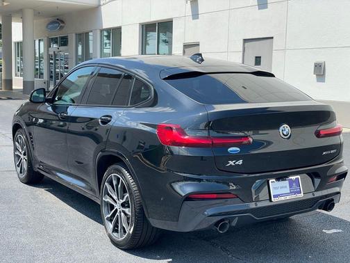 2021 BMW X4 xDrive30i