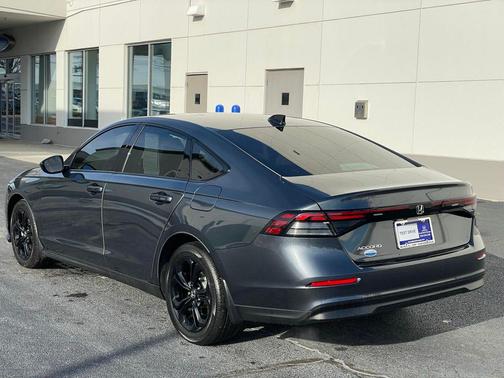 2025 Honda Accord Sport SE 1.5T