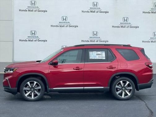 2025 Honda Pilot Touring 8-Passenger