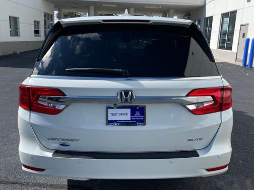 2019 Honda Odyssey Elite