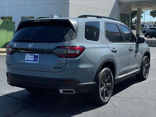 2025 Honda Pilot Sport