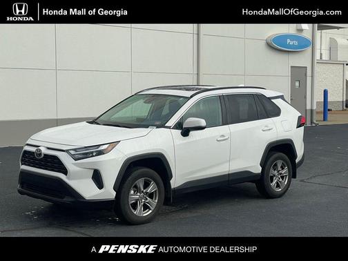 2024 Toyota RAV4 XLE