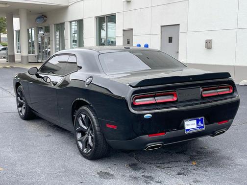 2020 Dodge Challenger SXT