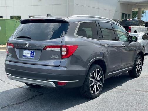 2022 Honda Pilot AWD Elite