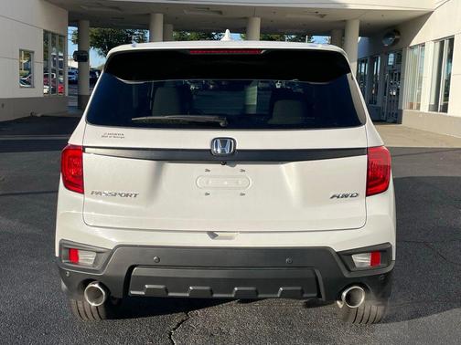 2023 Honda Passport AWD EX-L