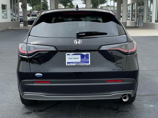 2026 Honda HR-V 2WD Sport
