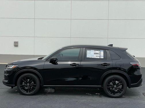 2026 Honda HR-V 2WD Sport