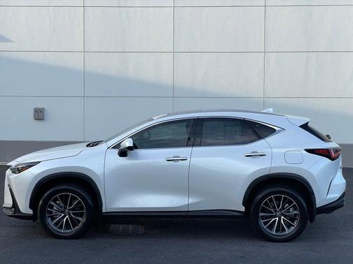2025 Lexus NX 350h Premium
