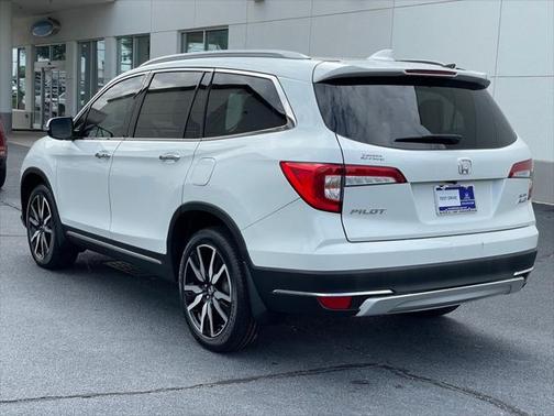 2022 Honda Pilot AWD Elite