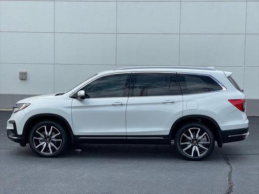 2022 Honda Pilot AWD Elite