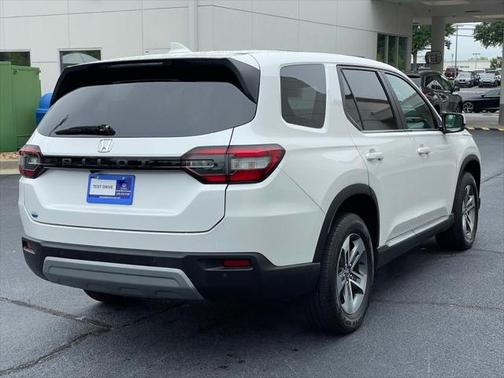 2024 Honda Pilot EX-L 7 Passenger