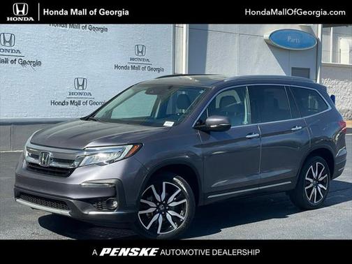 2022 Honda Pilot Touring 8-Passenger